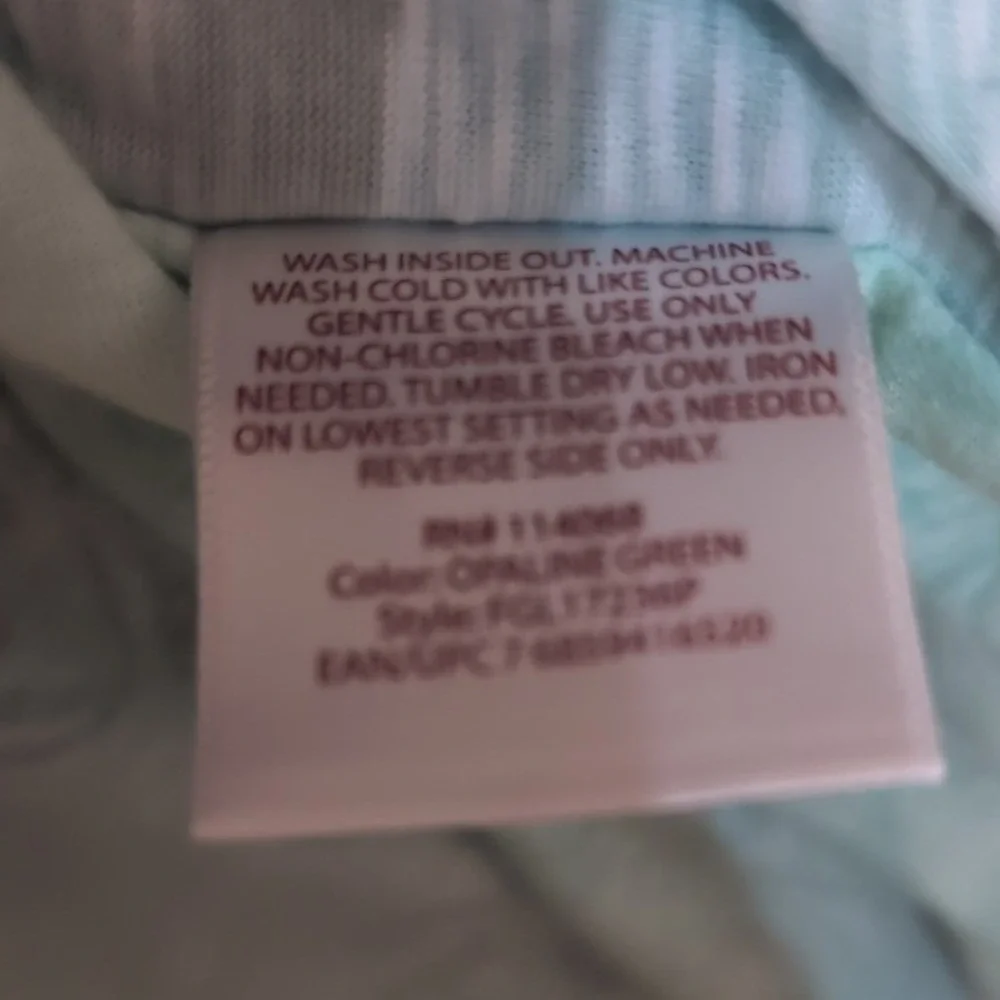 Faded Glory Opaline Green Burnout Damask Rhinestone Top, Women's XL 16-18‎